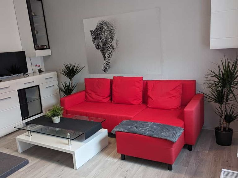 Wohnzimmer mit Couch